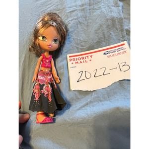 MGA Bratz kids doll Yasmin brown hair
